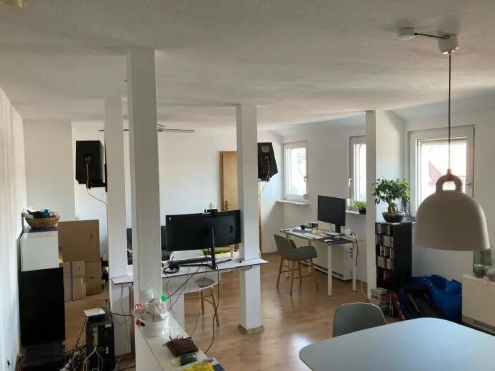 Möblierte Wohnung - 57m - Über den Dächern von Stuttgart