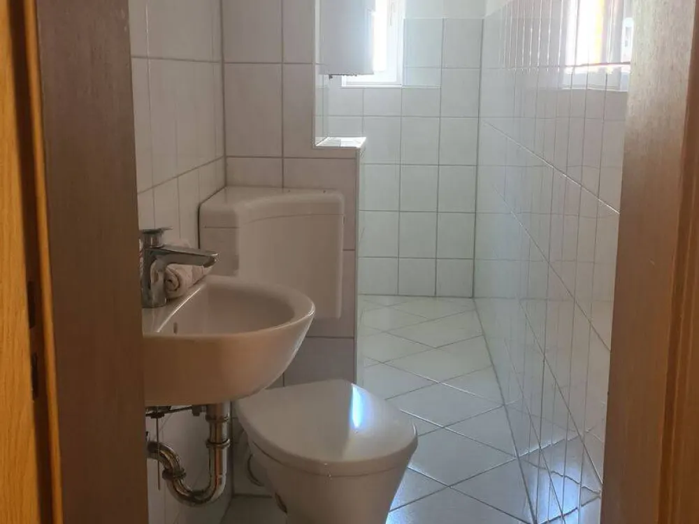 Helle,sonnige 3-Raumwohnung,Nähe Landtag Friedrich List Str. ( Löbervorstadt )