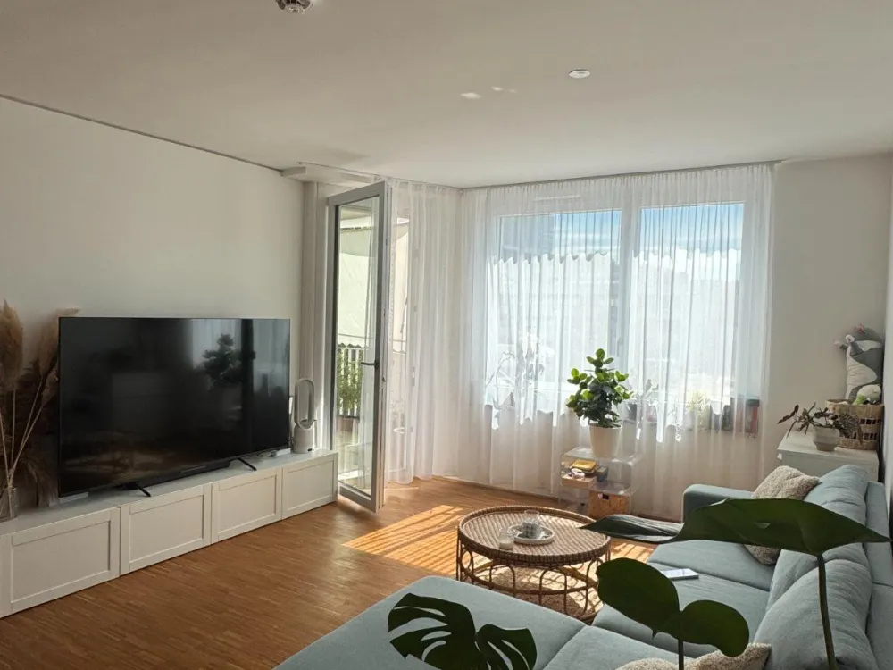 2-Zimmer-Wohnung mit Loggia in München, 80686 Sendling-Westpark
