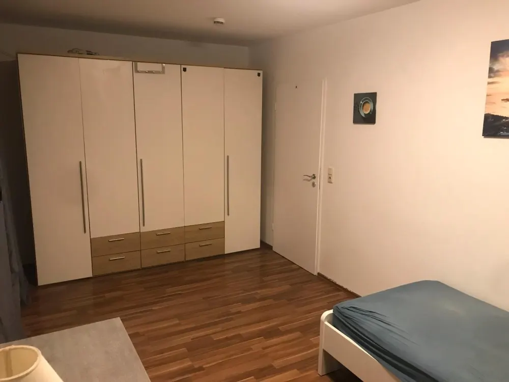 Zimmer,Wg Wohnung zum vermieten ab 01.10.2026 Markt Schwaben