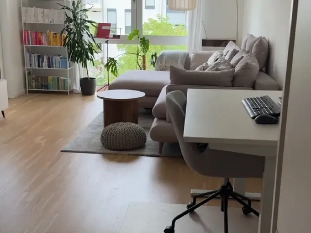 Untermiete: Zentrale, helle Wohnung in Neuhausen