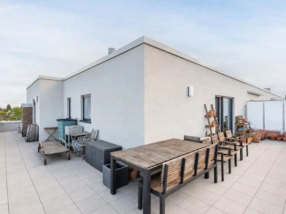 New Build Penthouse XXL Roof Terrace, Fitted Kitchen, Elevator, Renewable Energy