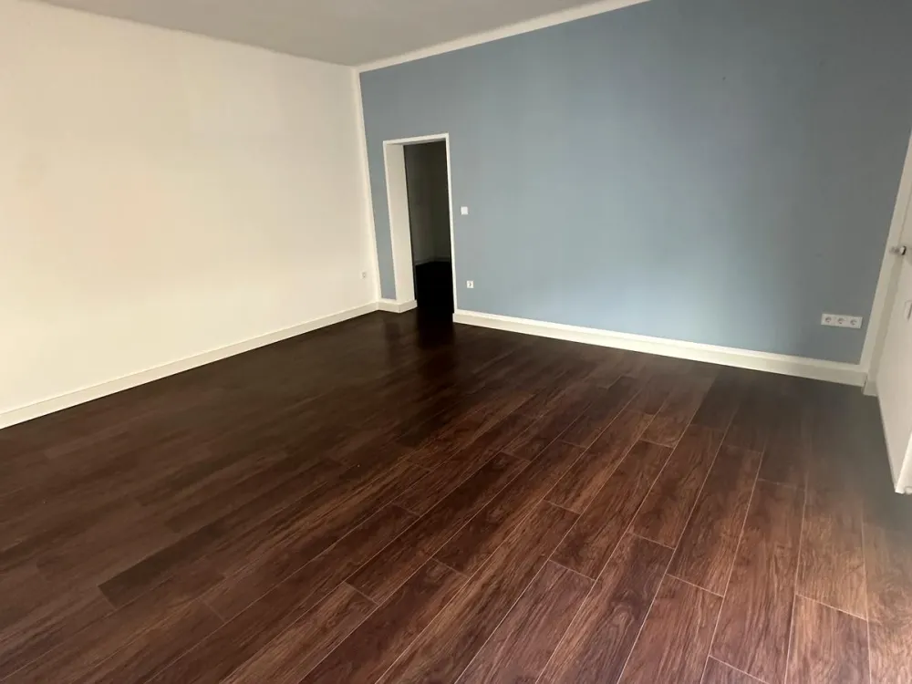 Modern 3-Room Apartment with Kitchen and Bathroom in the Center of Bad Lippspringe