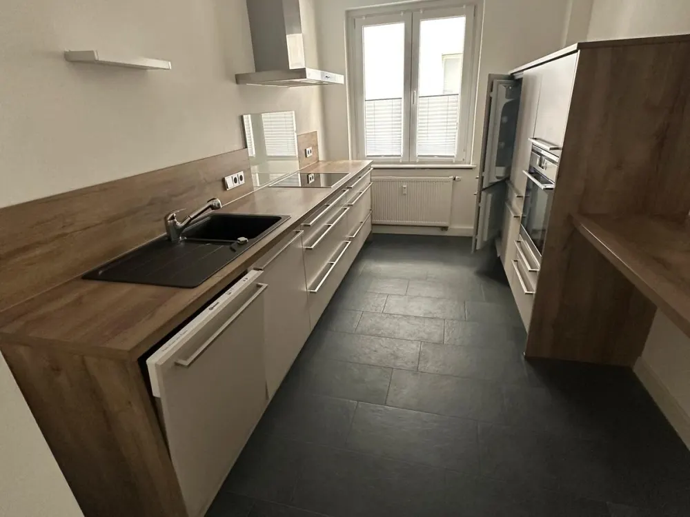 Modern 3-Room Apartment with Kitchen and Bathroom in the Center of Bad Lippspringe