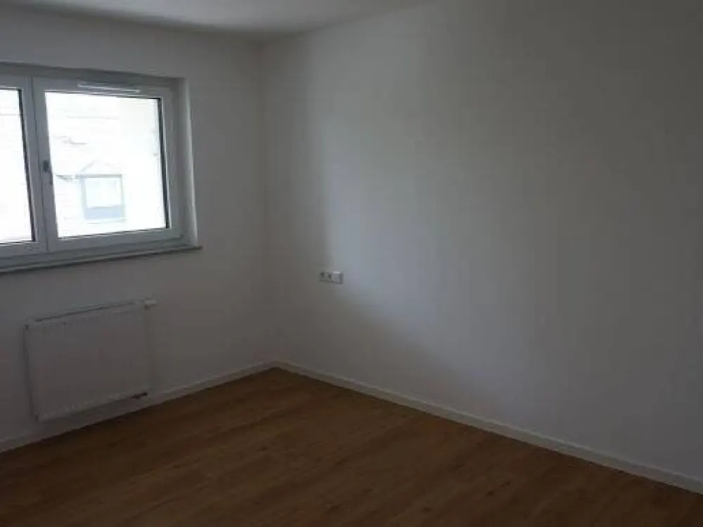 Exklusive 2-Zimmer-Wohnung mit Einbauküche und Balkon in zentraler Lage von Nürnberg