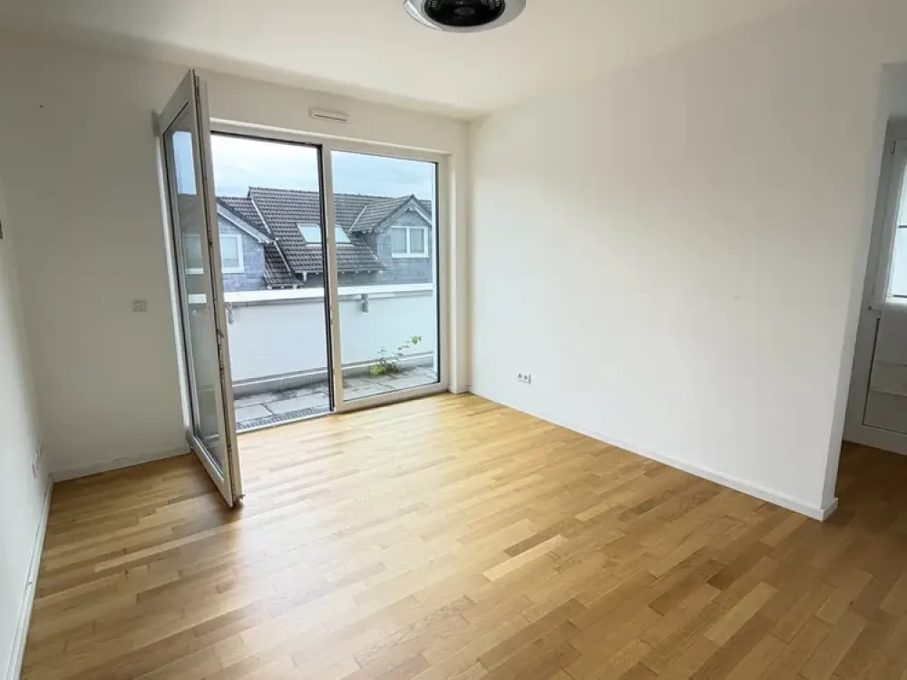 Exklusive Penthousewohnung mit privatem Zugang und umlaufender Sonnenterrasse
