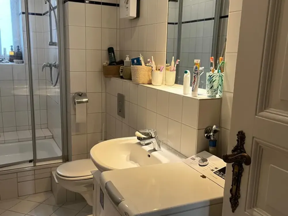 Furnished apartment in Savignyplatz area all costs inclusive, incl internet, heating, electricity