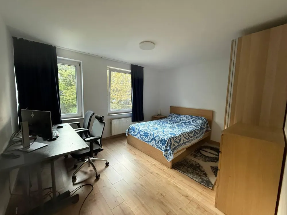 2-Zimmer-Wohnung in Leipzig-Gohlis mit EBK & Möbeln