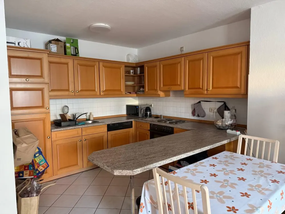 2-Zimmer-Wohnung in Leipzig-Gohlis mit EBK & Möbeln