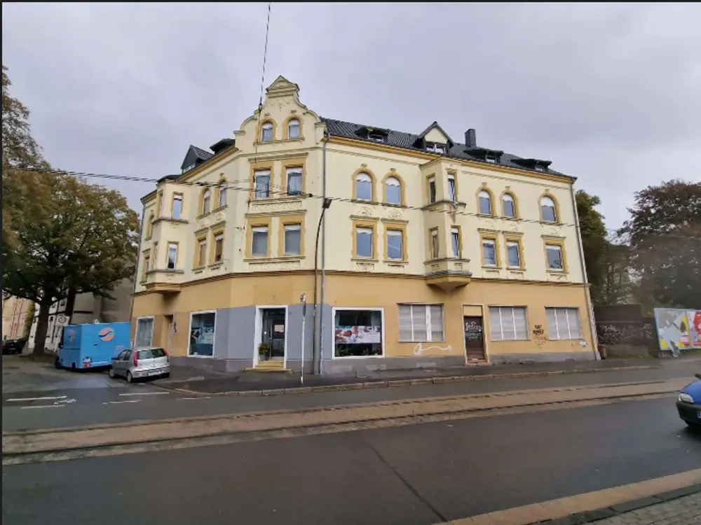 Ruhige 2,5 Zimmer Wohnung in gepflegtem Haus - 2.OG