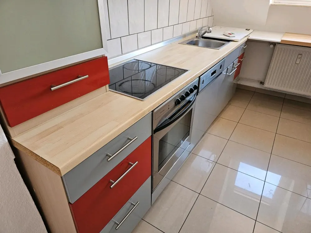 neuwertige DG-Wohnung Dortmund-Dorstfeld, Uninah !!!!