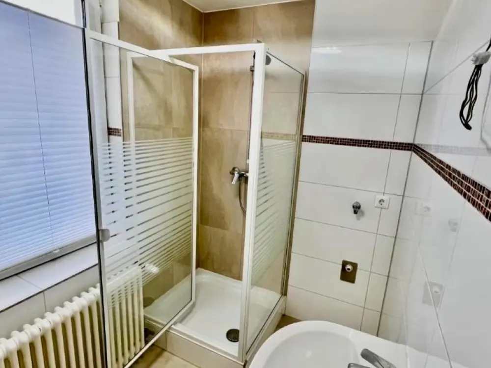 Wunderschön hell modern 2-Zimmer-Apartment Zentrum Schmittens