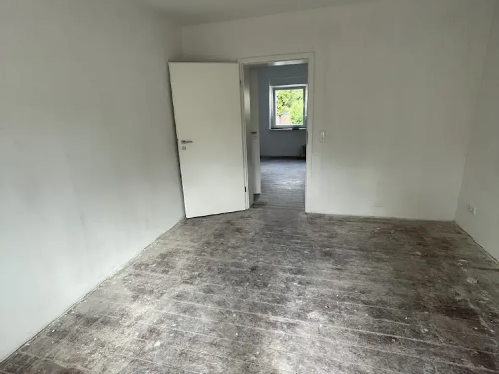Gemütliche Dreizimmerwohnung mit großem Balkon und modernem Badezimmer in Duisburg-Friemersheim