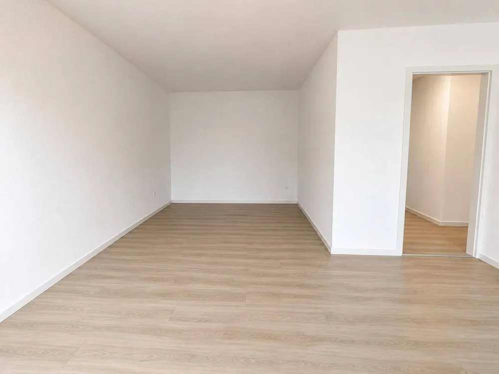 Renovierte 2-Zimmer-Wohnung mit Balkon in Düsseldorf/Bilk