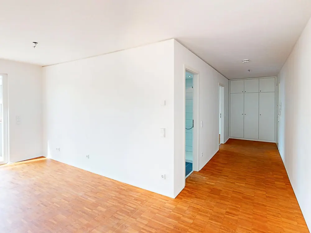 Helle 2-Zimmer-Wohnung inkl. neuer EBK mit Blick ins Grüne!