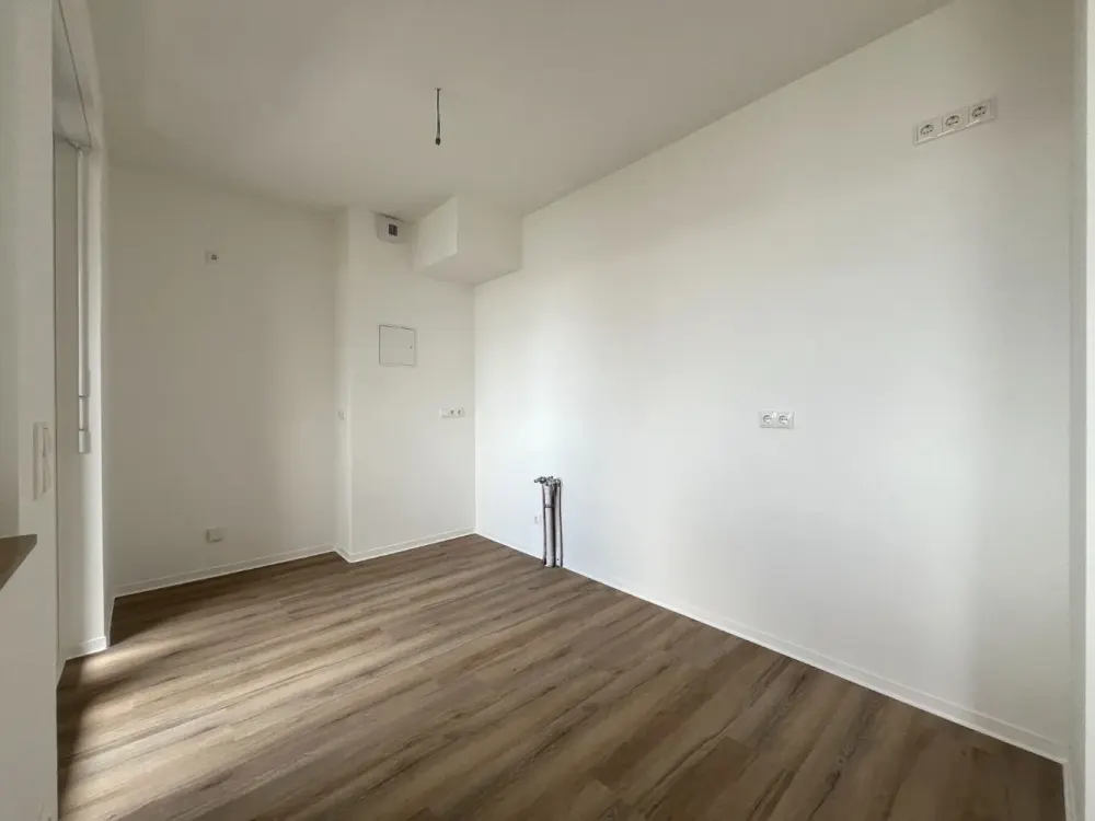 Neubau: Moderne 2-Zimmer-Dachgeschosswohnung mit Tageslichtbad und Loggia | Optional mit EBK