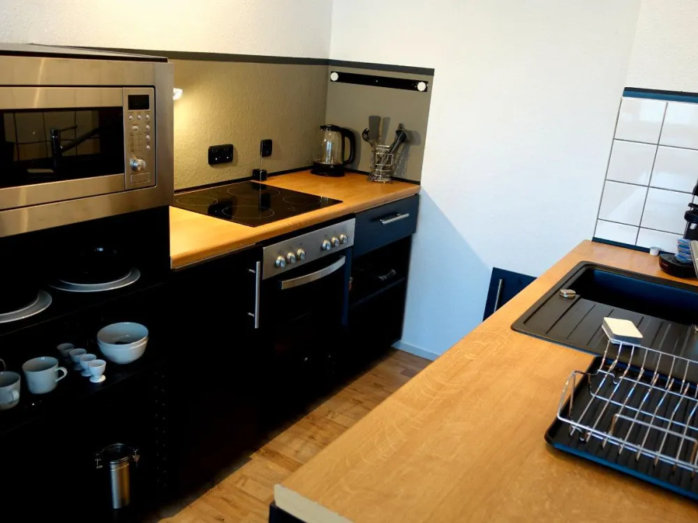 1 Zimmer Appartement teilmöbliert