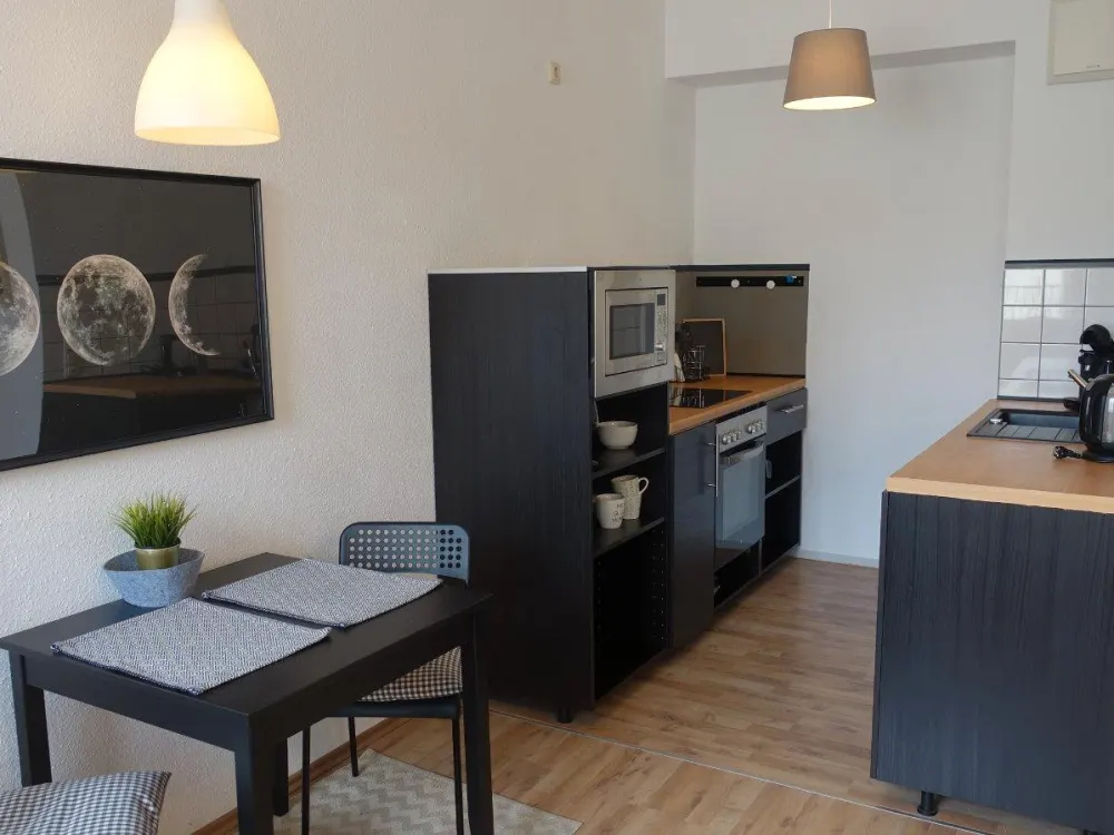 1 Zimmer Appartement teilmöbliert