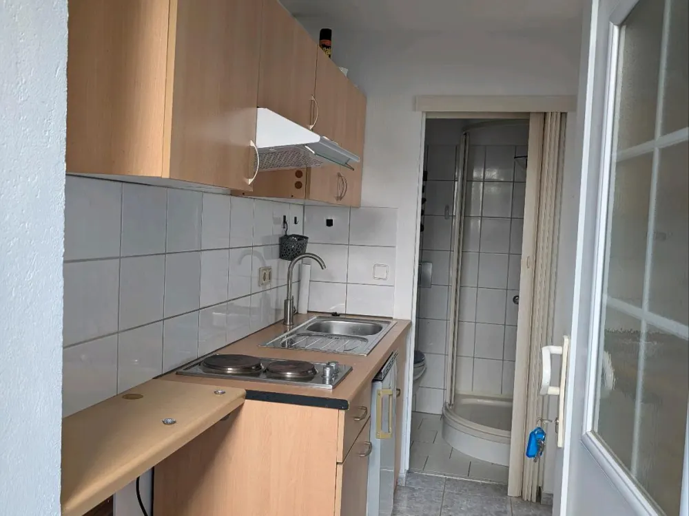 2-Room Apartment in Gehlsdorf Available Immediately