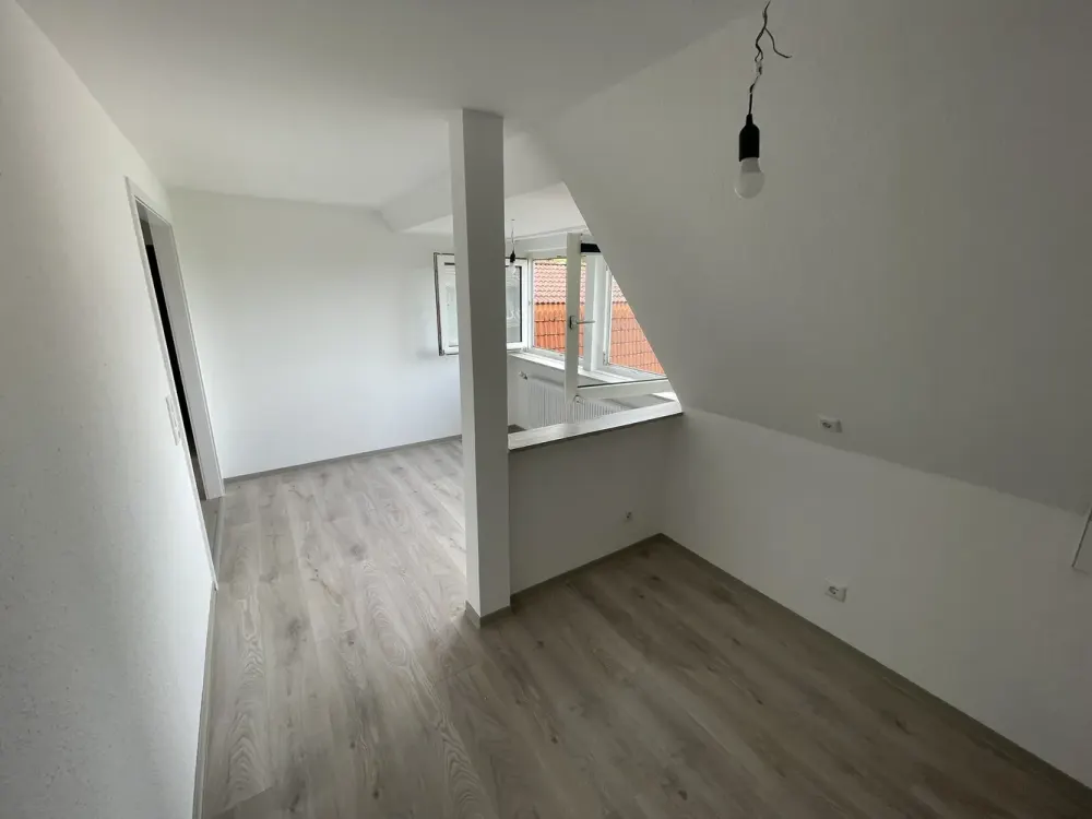 2.5 Room "Jewelry Box", Bright Apartment | Fully Renovated | Central & Quiet