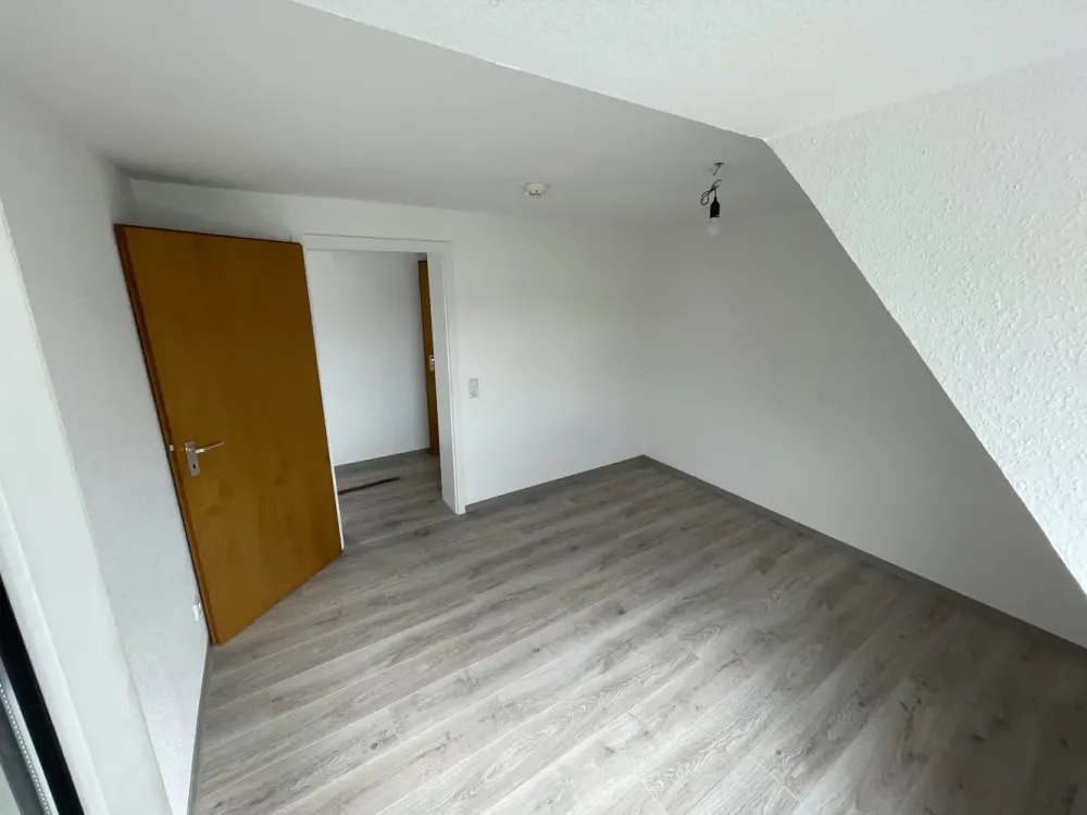 2.5 Room "Jewelry Box", Bright Apartment | Fully Renovated | Central & Quiet