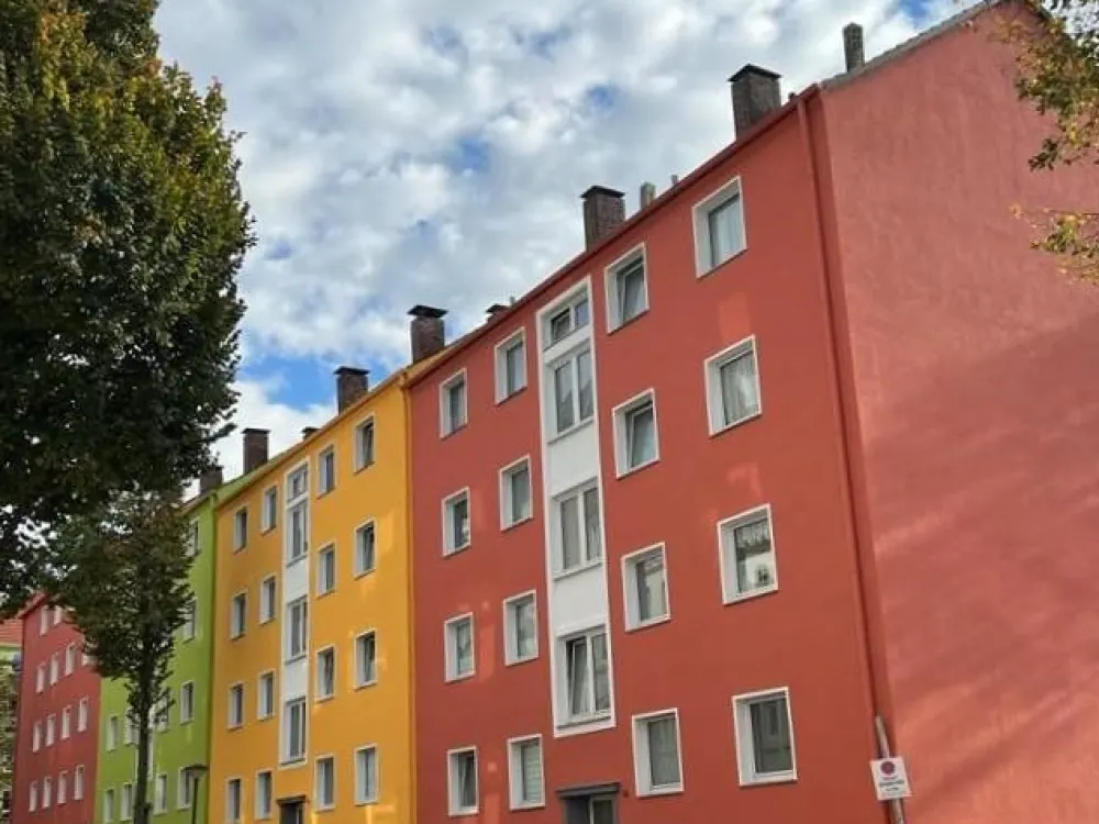 Neues Zuhause. Neue Geschichten. / New home. New stories.