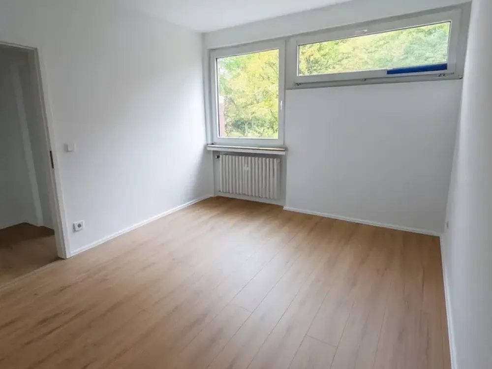Moderne 2-Zimmer-Wohnung mit Balkon in Köln-Longerich