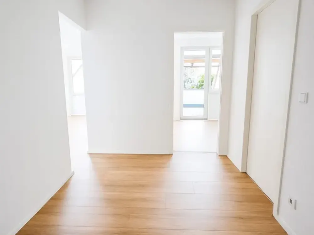Moderne 2-Zimmer-Wohnung mit Balkon in Köln-Longerich