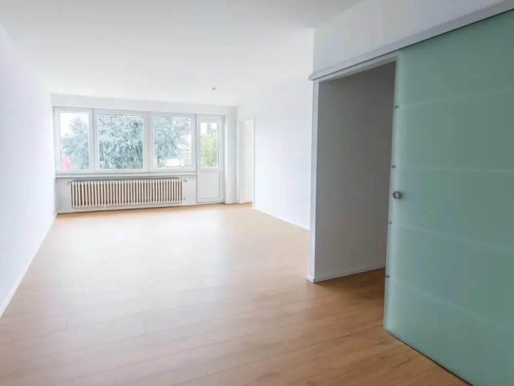 Moderne 2-Zimmer-Wohnung mit Balkon in Köln-Longerich