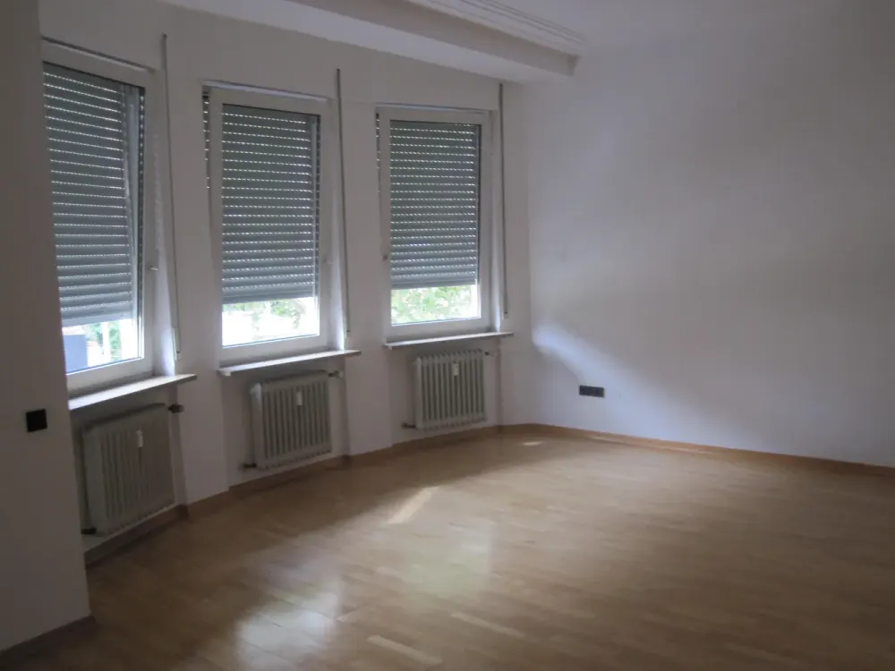 Schöne helle 4,5 Zimmer-Wohnung in Stuttgart-Süd