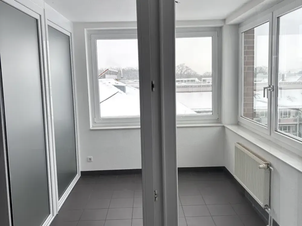Unrenovierte 4-Zi. Wohnung im Zentrum von Lehrte