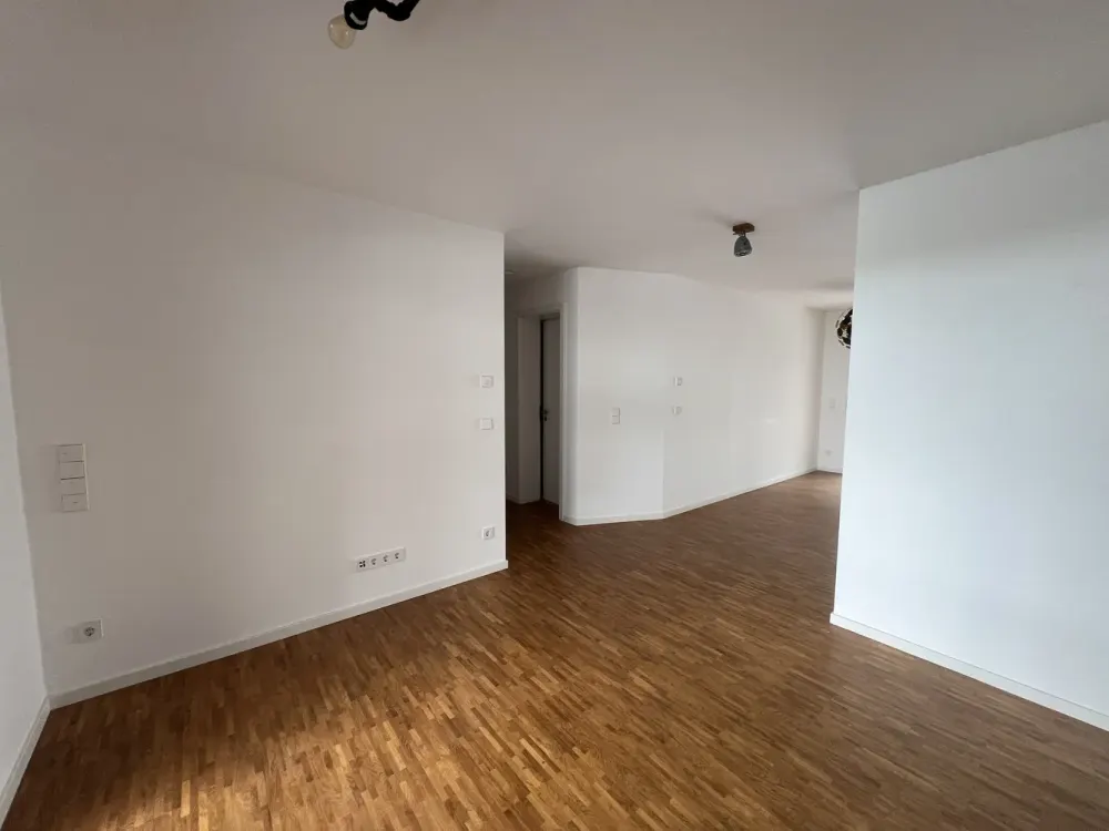 Traumhaft Wohnen im Herzen von Stuttgart - 3-Zimmer-Wohnung mit zwei Balkone und Einbauküche