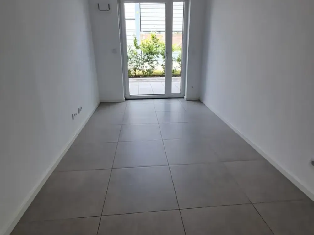 Terrace-Adjacent 2-Room Apartment on the Ground Floor in Dortmund (44227)