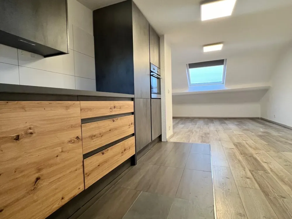 Wohnung top gepflegt Dachgeschoss