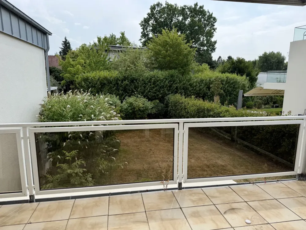 3 Zimmer Wohnung mit Balkon - Bad Homburg Dornholzhausen
