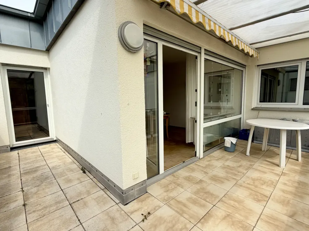 3 Zimmer Wohnung mit Balkon - Bad Homburg Dornholzhausen