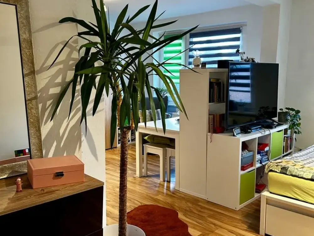 Helle, ruhige 1 Zi.Whg Nähe U-Merkenstraße