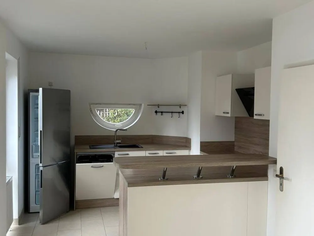 Geschmackvolle 3-Zimmer-Erdgeschosswohnung mit lux. Innenausstattung mit EBK in München Harlaching