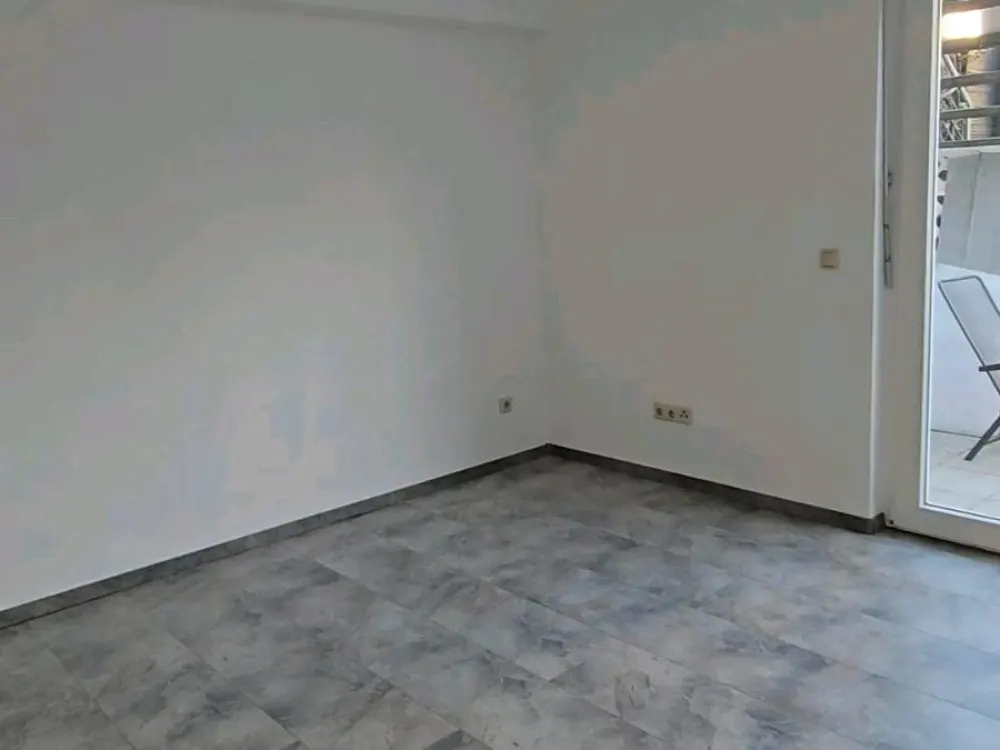 Helle 2,5 Zimmer Wohnung mit Terrasse Do-Wellinghofen