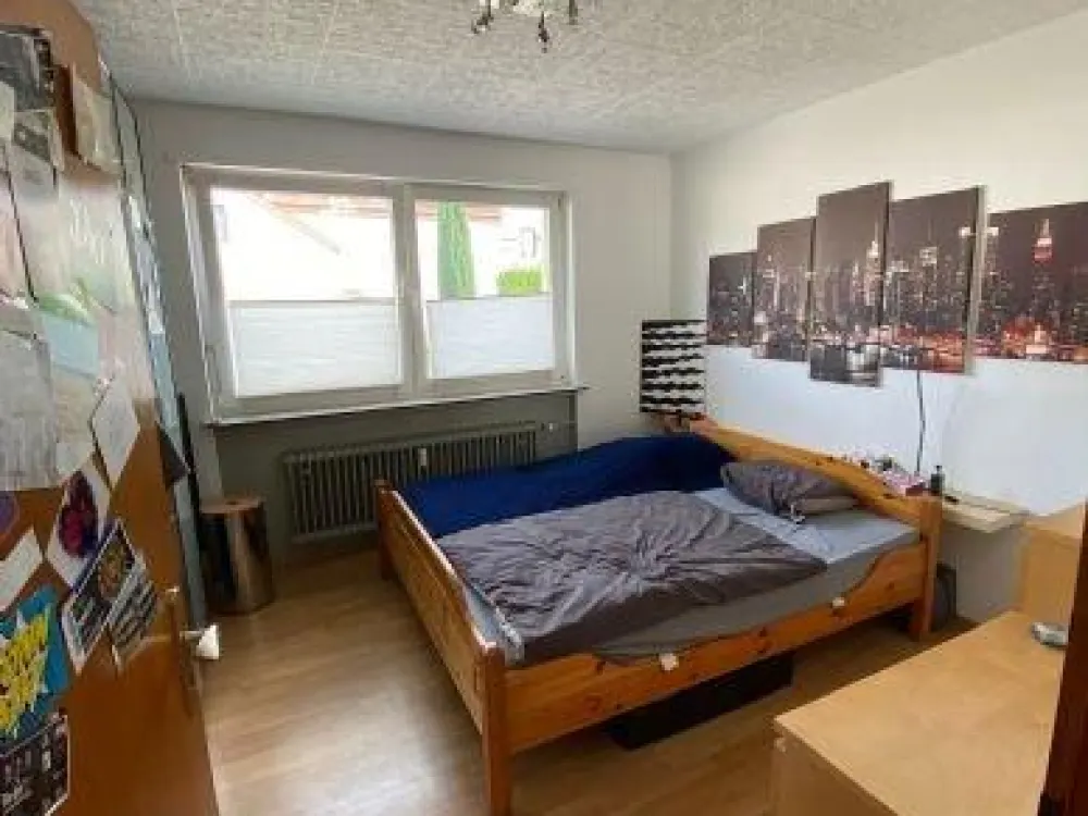 Wohnung 4 ZKB 75qm 1.OG MFH