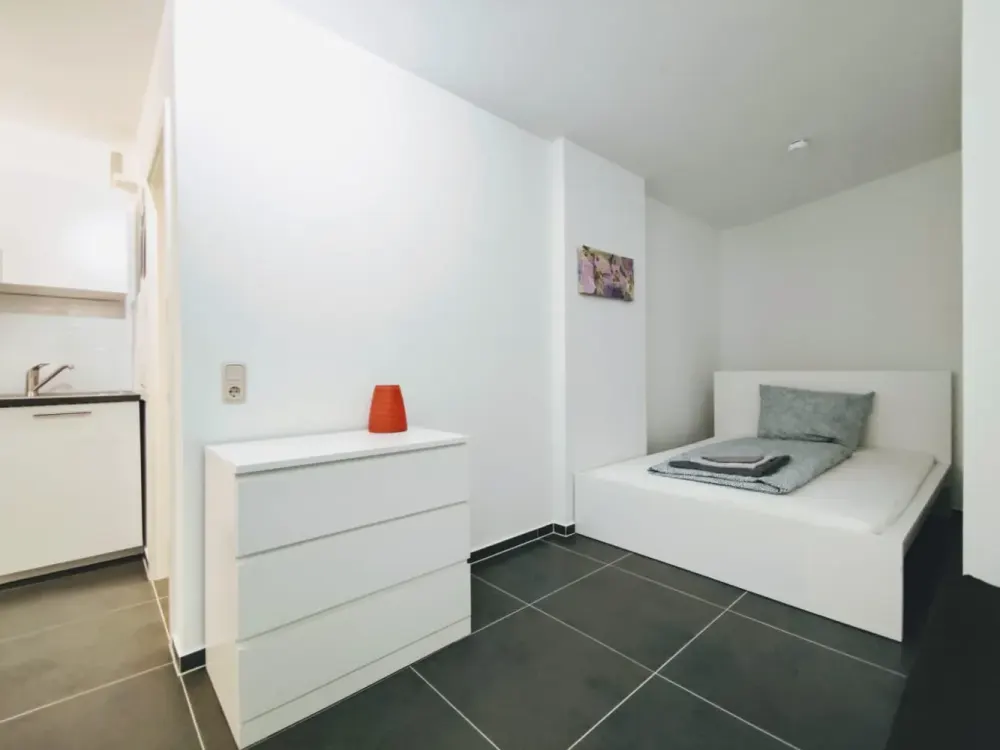 Studio-Apartment, Schwanenwall 28 WE 36