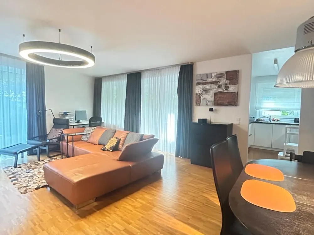 Moderne 3-Zimmer-Wohnung mit Terasse/Garten in Ostfildern SchPa