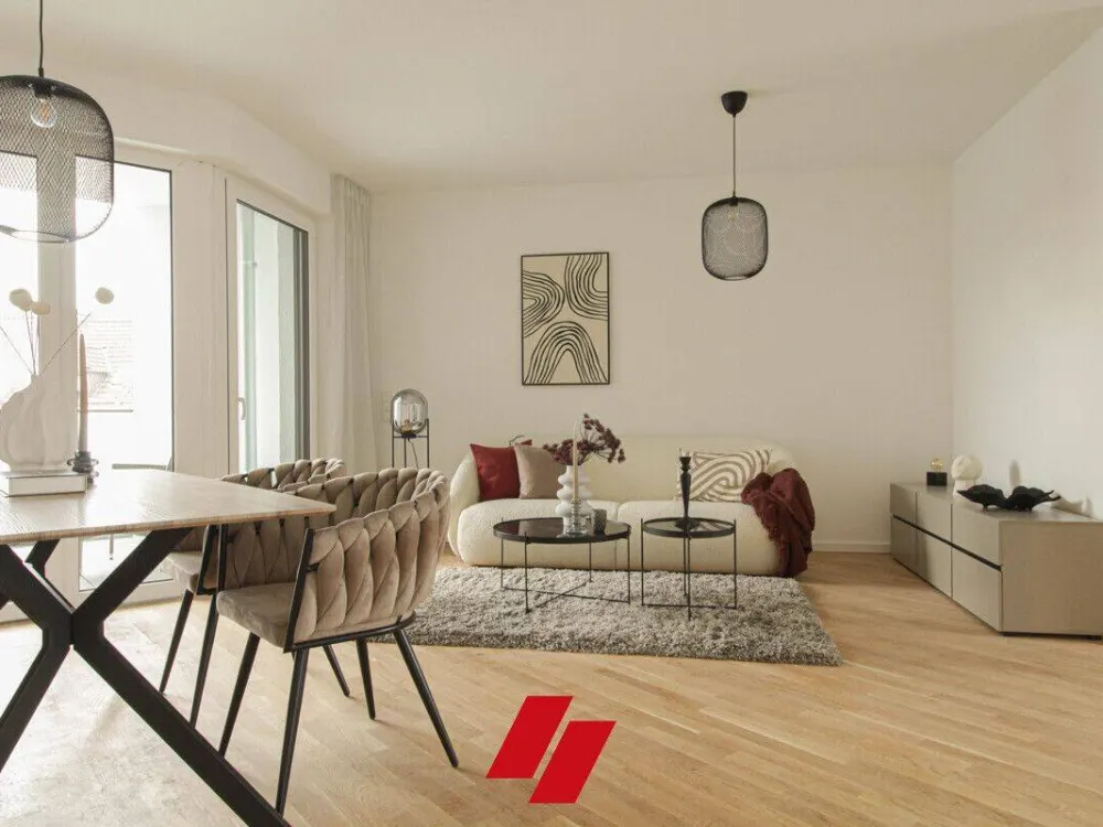 Exklusive und helle 3-Zi. Wohnung, Sonnenbalkon, Eichenparkett, Gäste WC, Einbauküche- barrierefrei