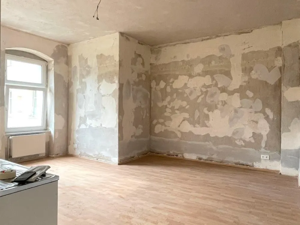 MB 01.10.-PV an PM 15.09.-1-Zimmerwohnung im Rohbau mit viel Gestaltungsspielraum