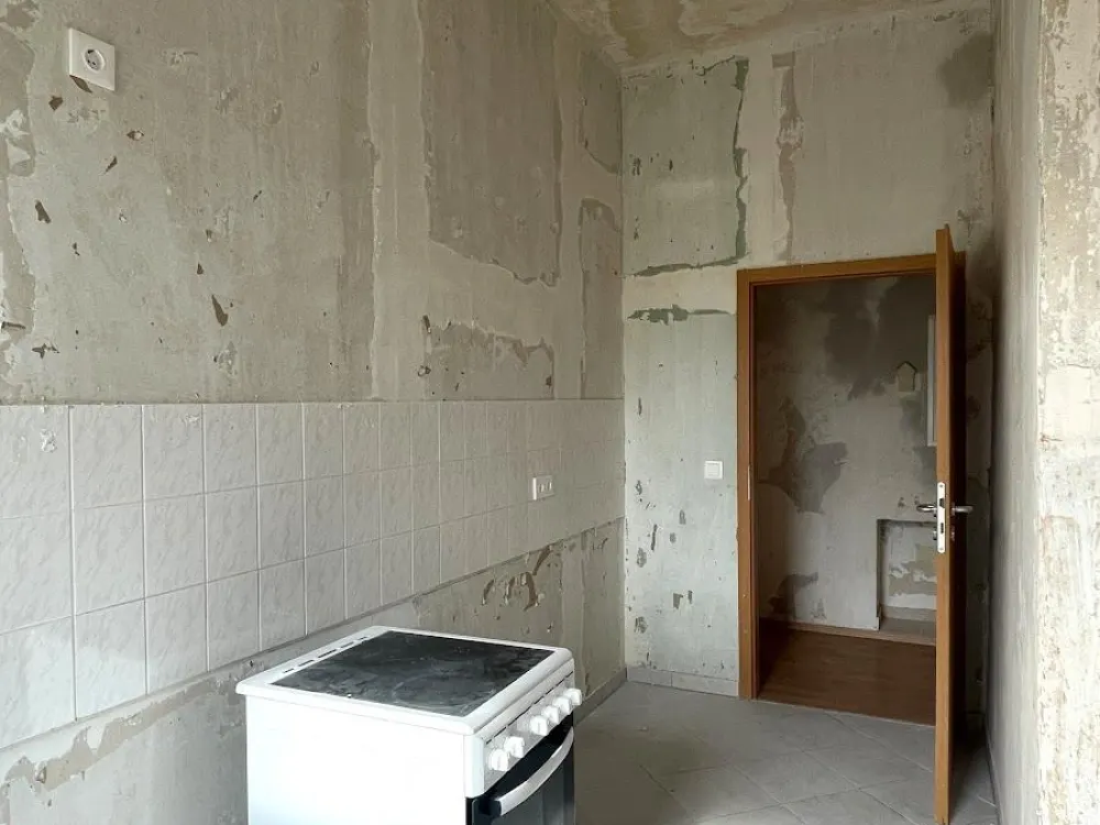 MB 01.10.-PV an PM 15.09.-1-Zimmerwohnung im Rohbau mit viel Gestaltungsspielraum