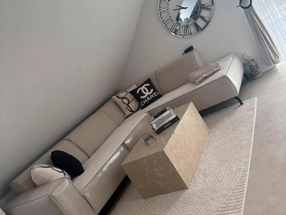 Moderne 2-Zimmer-Dachgeschosswohnung mit ca. 55 m² + Terrasse
