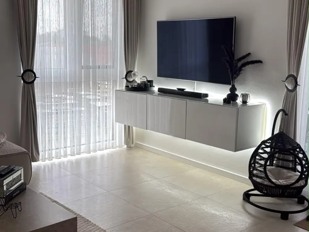 Moderne 2-Zimmer-Dachgeschosswohnung mit ca. 55 m² + Terrasse