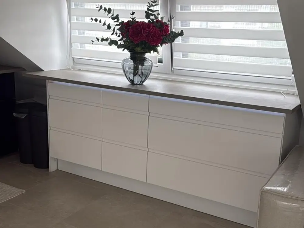Moderne 2-Zimmer-Dachgeschosswohnung mit ca. 55 m² + Terrasse