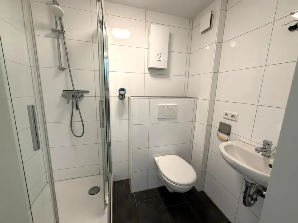 🏡 Helle 3,5-Zimmerwohnung mit 2 Bädern, Balkon & Fußbodenheizung, komfortabel wohnen! ✨