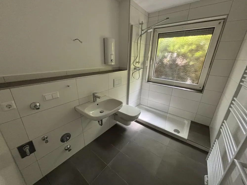 VIVAWEST modernisiert Ihre neue Wohnung.